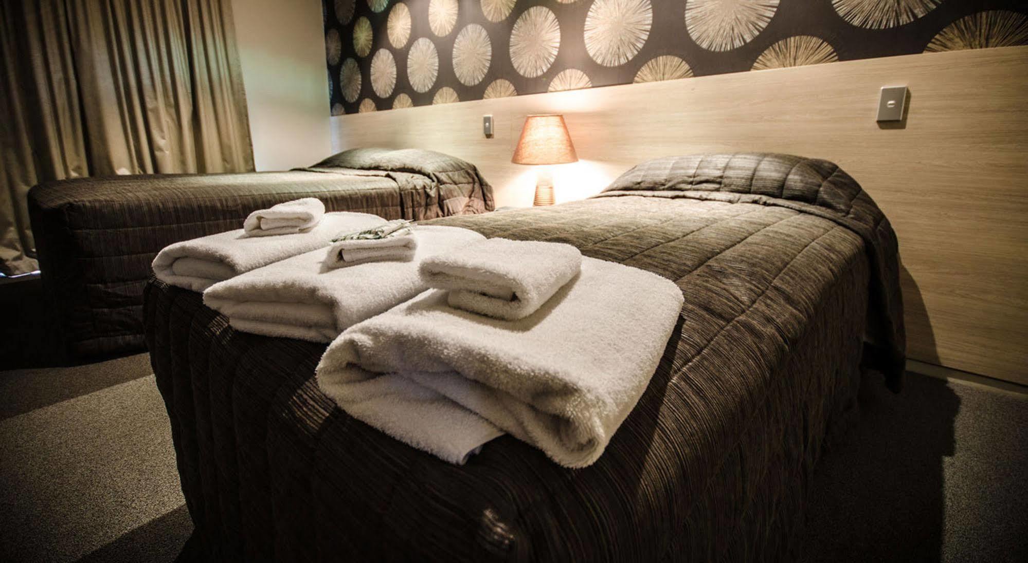 Racecourse Hotel And Motor Lodge Christchurch Eksteriør billede